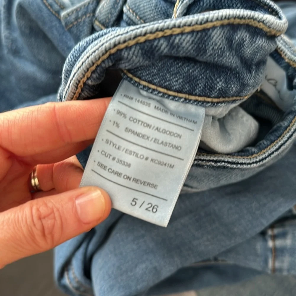 KANCAN High Rise Distressed Straight Taper Jean - Picture 8 of 9
